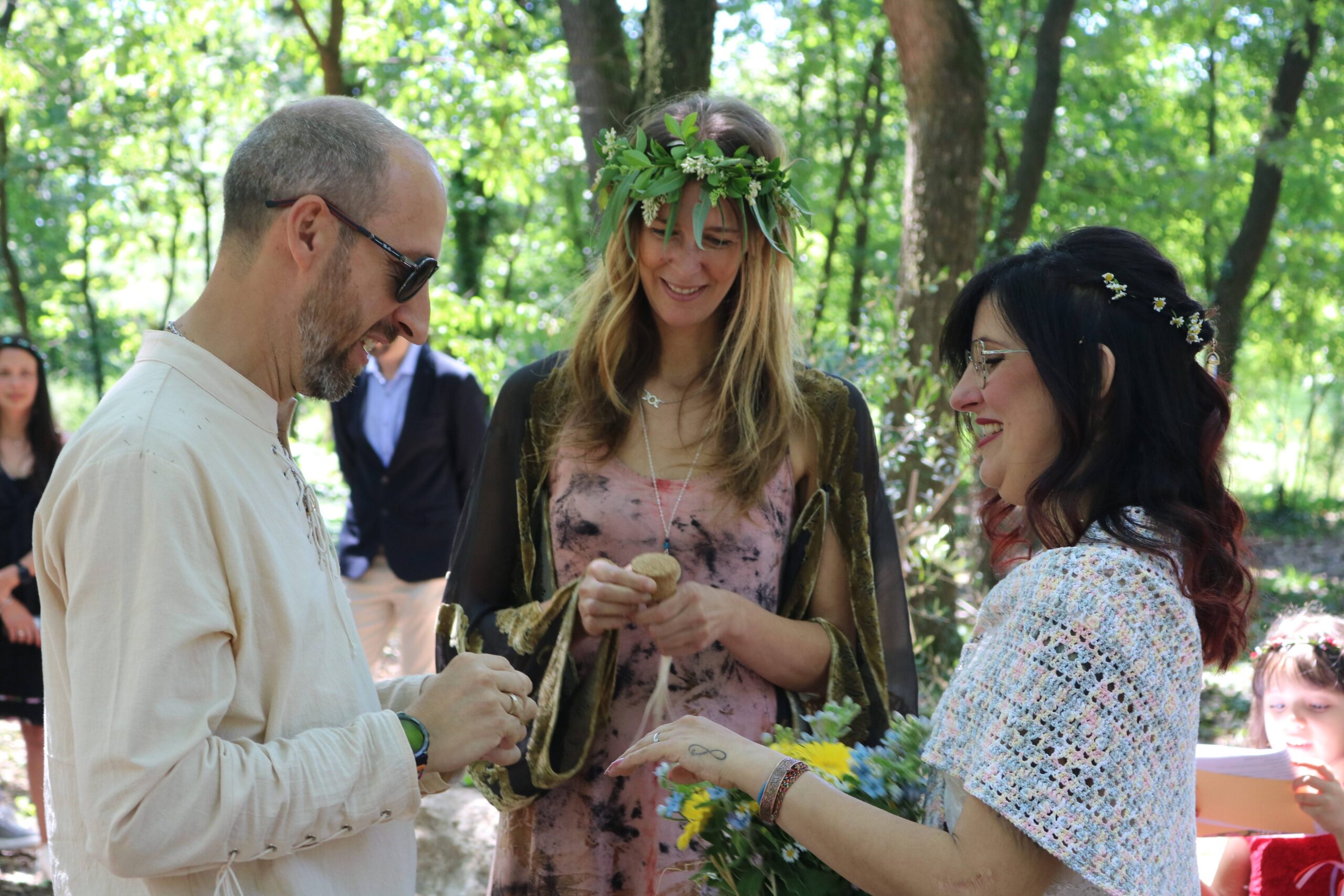 Scambio anello matrimonio naturale matrimonio celtico